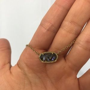 Kendra Scott necklace